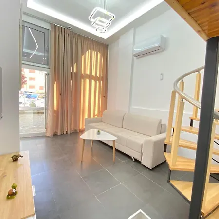 Apartment E&e